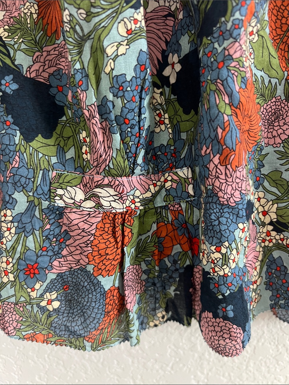 Travota Birds Of Paradis Carla Highneck Short In Bramble Print . Size XS - Picture 8 of 11